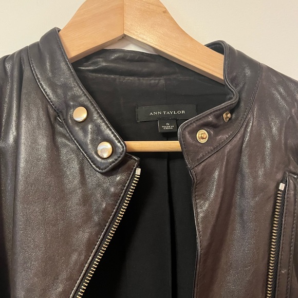 Anne Taylor Lamb Leather Jacket - Picture 4 of 6